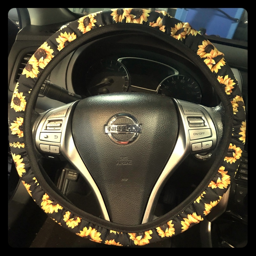 Steering wheel cover sunflowers